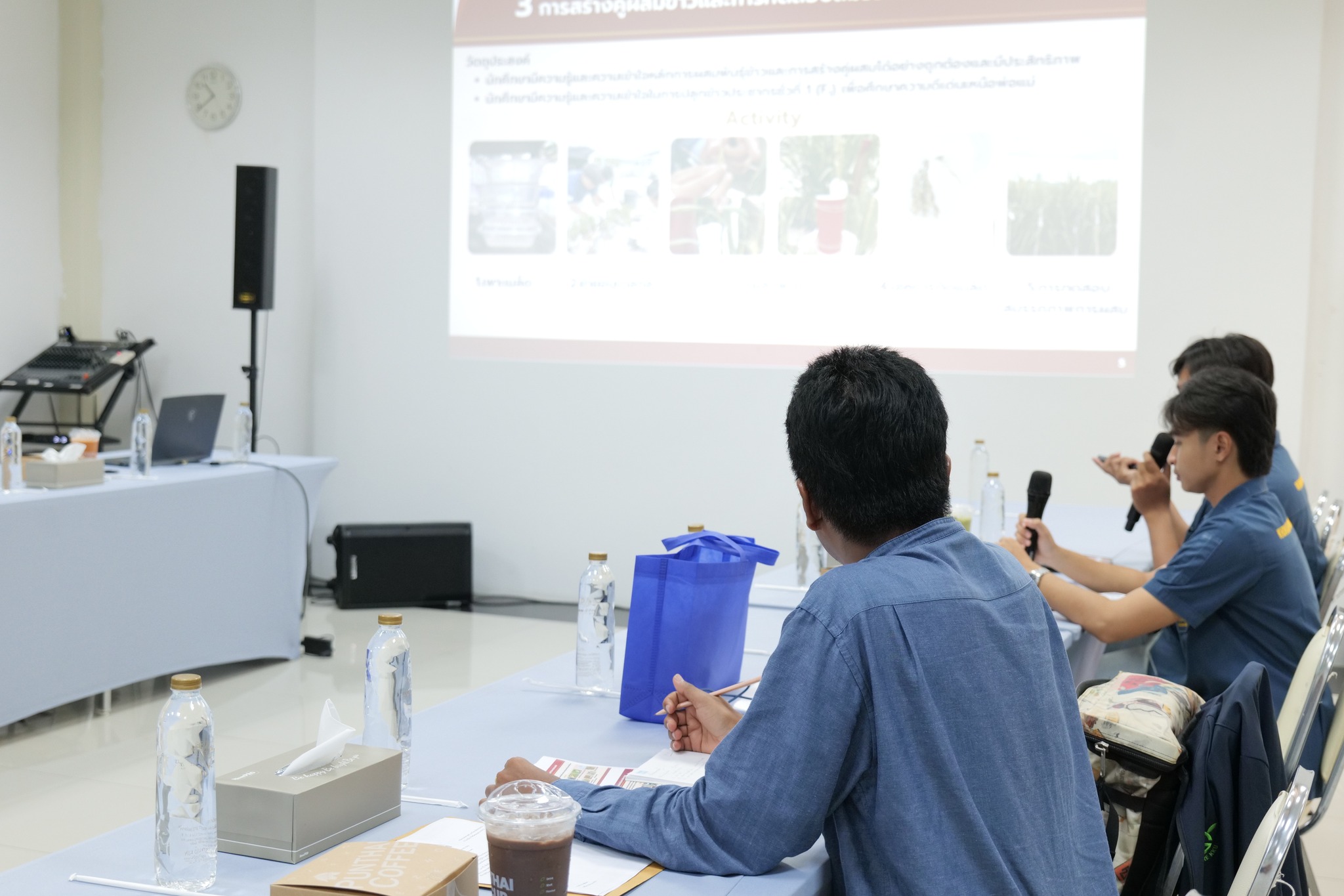 อาจารย์จากสาขาวิชาพืชไร่ คณะเกษตรศาสตร์ มหาวิทยาลัยขอนแก่น เข้านิเทศนักศึกษาสหกิจศึกษา