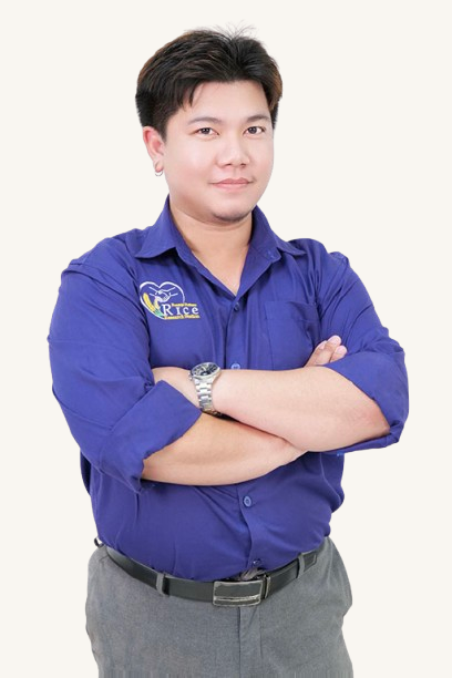 นายภาคภูมิ โพธิ์ศรีนาค