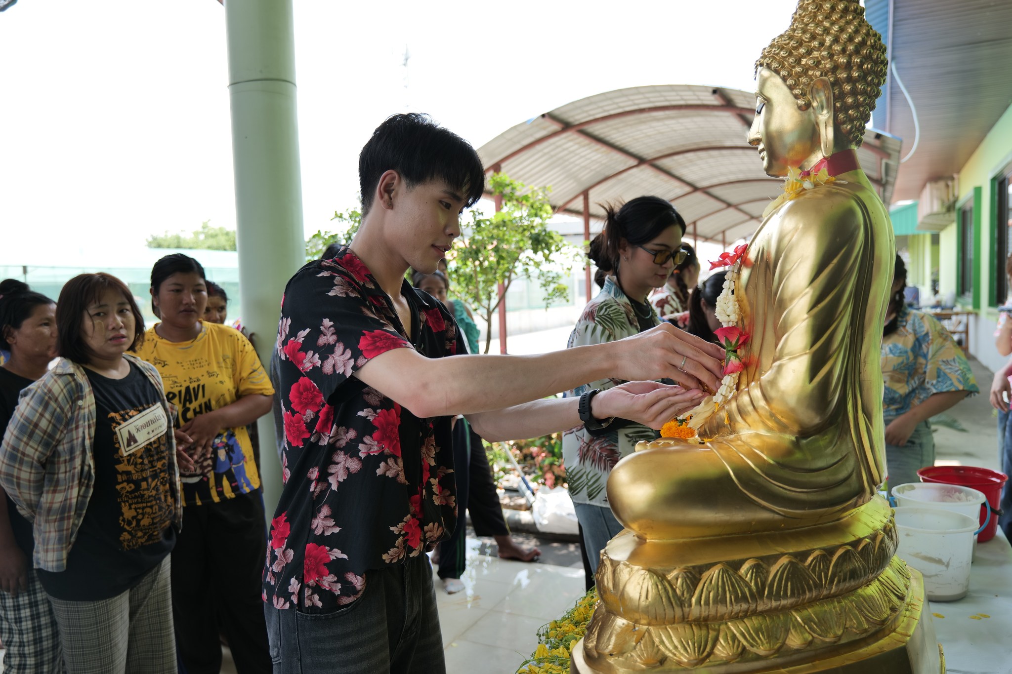 สุขสันต์วันสงกรานต์ 2569