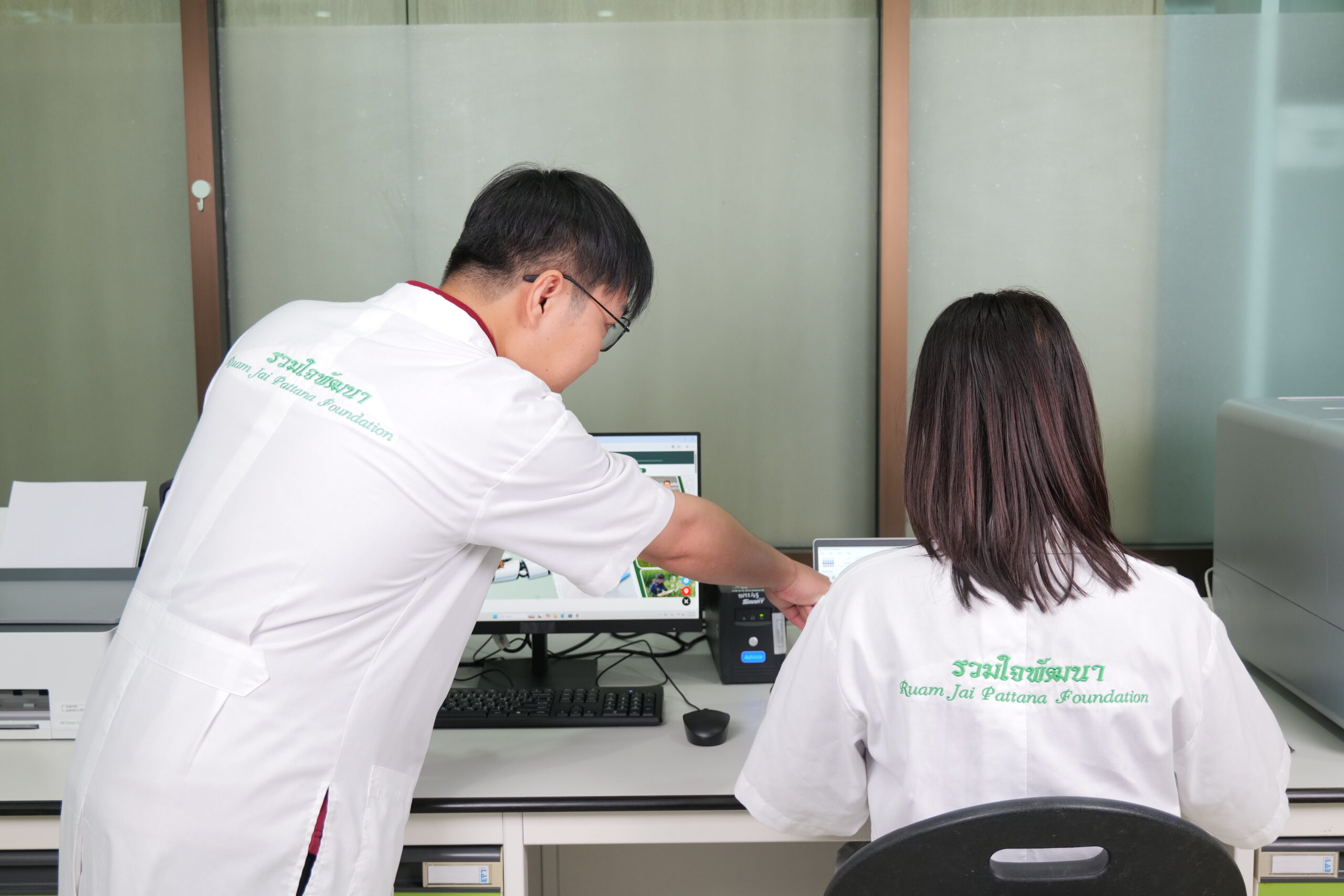 ‘สถานีวิจัยรวมใจพัฒนาความรู้’ เปิดห้องปฏิบัติการ DNA มูลค่ากว่า 3 ล้าน ยกระดับนวัตกรรมการปรับปรุงพันธุ์ข้าวแม่นยำสูง