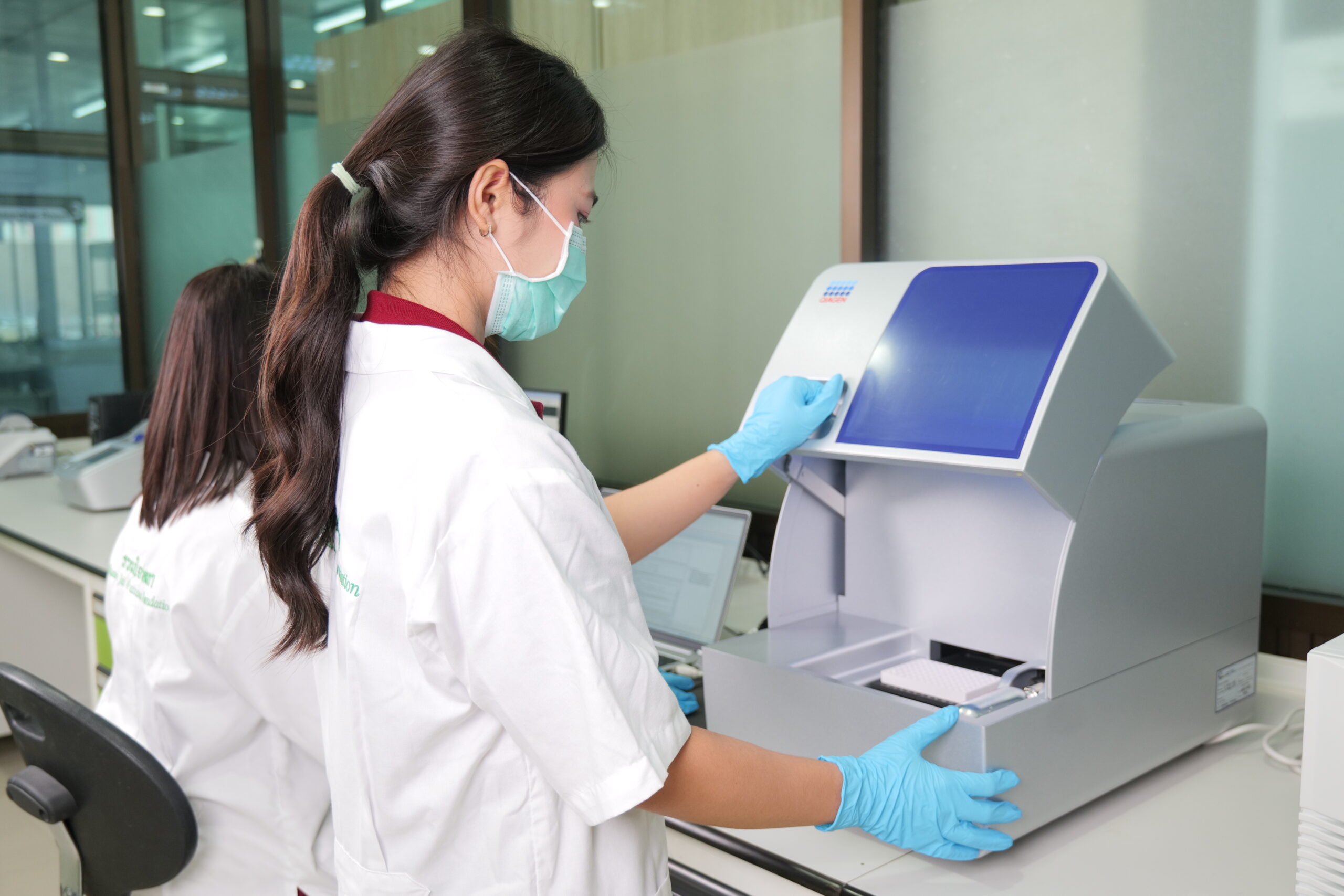 ‘สถานีวิจัยรวมใจพัฒนาความรู้’ เปิดห้องปฏิบัติการ DNA มูลค่ากว่า 3 ล้าน ยกระดับนวัตกรรมการปรับปรุงพันธุ์ข้าวแม่นยำสูง